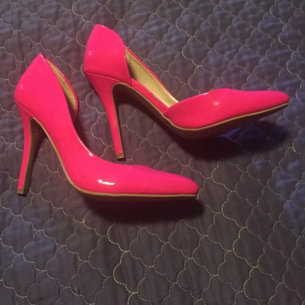 Juicy Couture Pumps